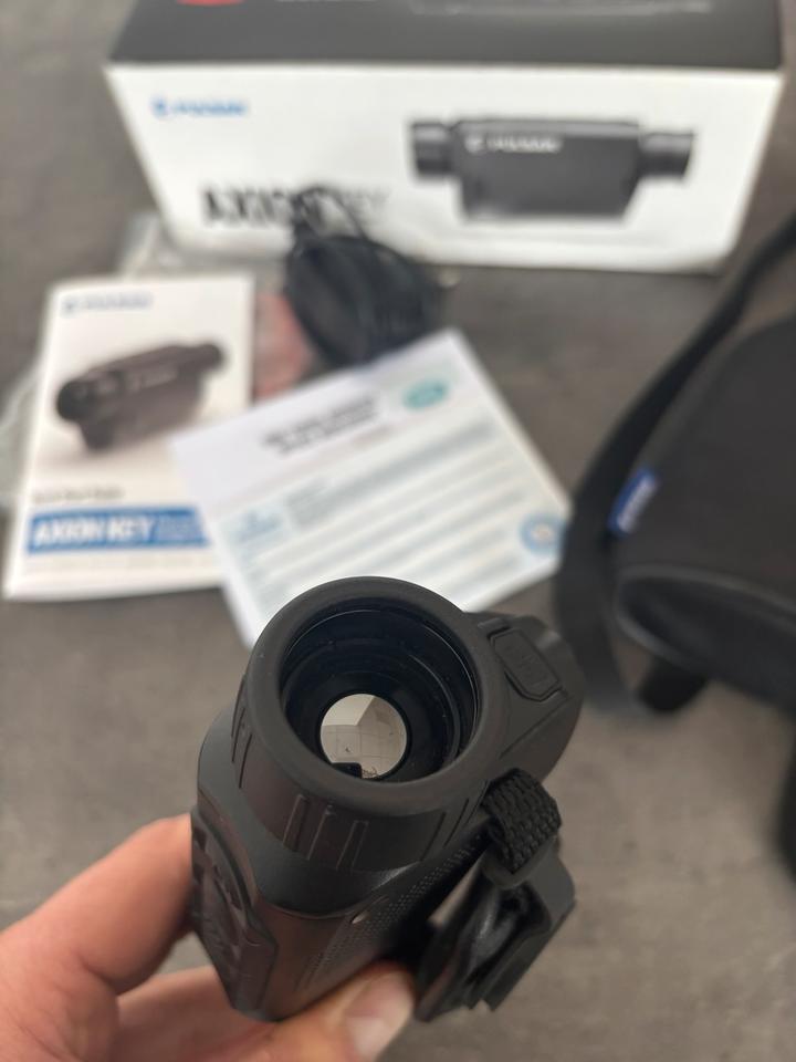 Cámara termográfica Pulsar Axion Key XM30